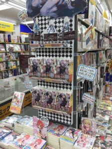 Pameran LN Shinigami ni Sodaterareta Shoujo wa Shikkoku no Ken wo Mune ni Idaku